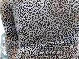 Vanillababyy Dances Energetically in a Vibrant Routine