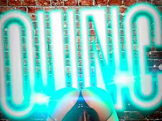 Girls compete in bounce challenge twerking their sexy asses