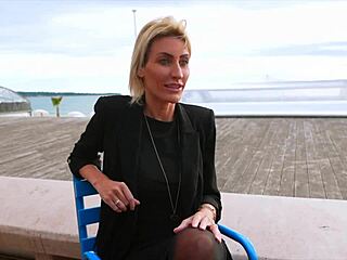 Anouk 30 Expert Psychologist In Dick Handling!