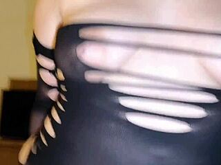 young mexican milf gets anal and vaginal in hotel