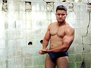 Yuri Gaucho Bodybuilder Horny, Masturbating To Cumload Exhibition