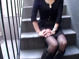 Junko Sakashita Flashes Boobs Excitedly On Street