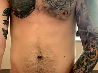 hey, check out this quick public bathroom jerk session outdoors