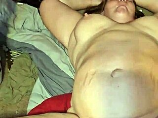Milf's Shaved Pussy Engulfs Entire Foot Leading To Explosive Multiple Orgasms