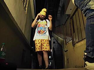 mujer madura meets pakito solido rd for hardcore sex with small tits european young amateurs. she reaches orgasm squirting everywhere.