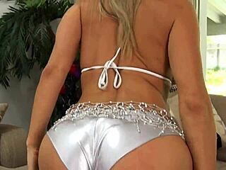 Intense threesome featuring Vicky Vette