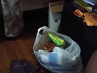 Raw fat stepmom flashes milf ass at monster big black cock