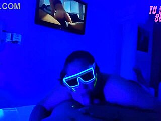 Oh watch my deep throat blowjob in neon room I'm the most submissive!