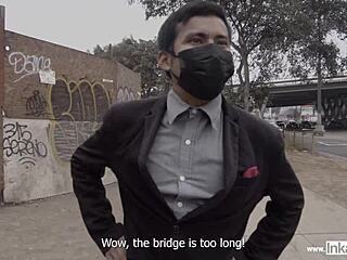 Цыганка-милф скачет наездницей и кончает на большую жопу