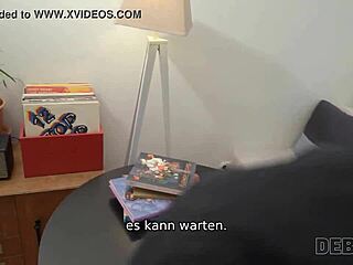 Russische kaufsüchtige Amateurin gebohrt von Schuldeneintreiber vor Ehemann in POV-Style