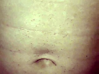 Sakra, ten ebony sousedův prdel je prostě příliš lákavý