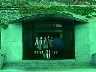 ditto by newjeans side a emotional performance