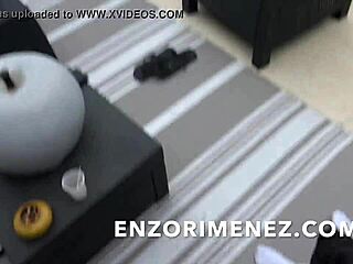 Twink Latino fucks Enzo Rimenez bareback