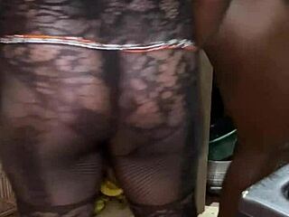 swingers family with big cocks?