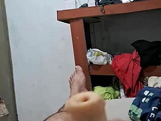 Exhibitionist flashes and reaches orgasm in public display