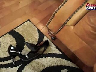 Blonde Autumn Ready For Rimming