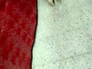 Who is this beautiful Colombian woman in the video?