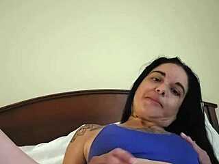 Petite Emyangel Masturbates Intensely