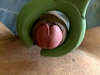 Oh god, I masturbate and cum so hard with this sex toy!