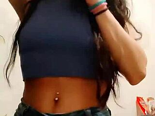 Luna Feliz Y Alocada With Big Natural Tits