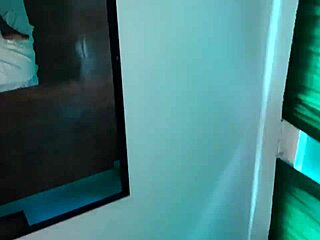 latina milf loves rich oral action 😍