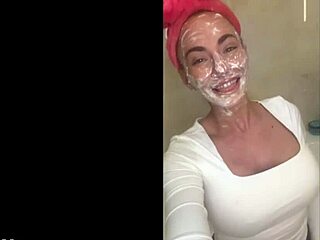 I love this quiet office girl's wild party side