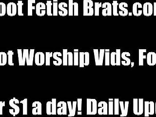 Lick And Worship Sexy Feet