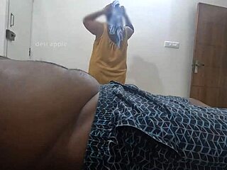 Flashing Dick Secretly