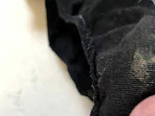Put my dick on my girfriend dirty panties