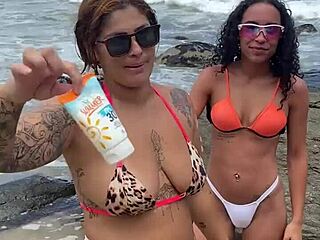 Ol� Somos As Peludinhas Fodendo Na Praia