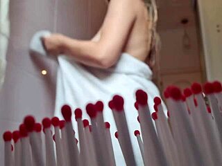 Holy crap, Mah Santos looking hot in that video!