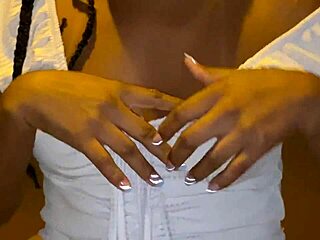 Encontrei Vizinha Na Rua, Convenci MOSTRAR BUNDA