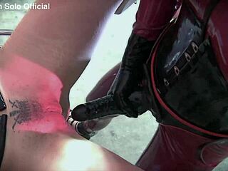 sebastian solo adoring adreena 😍