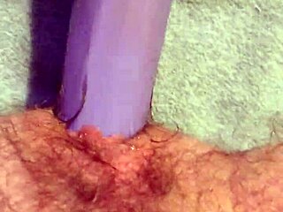 Scottova divja nova avantura s seks strojem