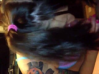 beautiful blue-eyed teen 18+ giving cute homemade blowjob on sex tape