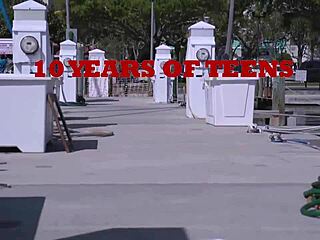 Stepdaddy's pov pleasures maria jade in taboo creampie