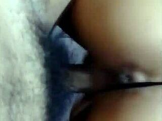 Hermosa Muñeca Seduces For Hard Fucking!