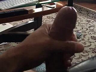 Exploring huge arab cock in intriguing trim video