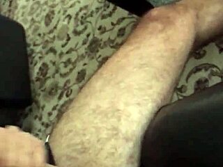 Exploring huge arab cock in intriguing trim video