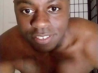 Exercising with music to distract from bad habits