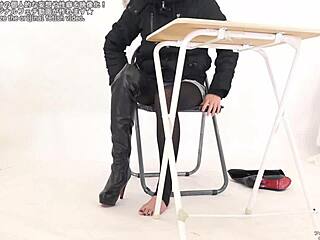 Long Boots And Barefoot Fetish Scene