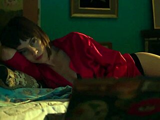 Jazm�n Stuart, The Argentinian Star