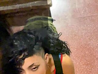 Argentina Tomando Leche En Plenas Calles De Buenos Aires Argentina