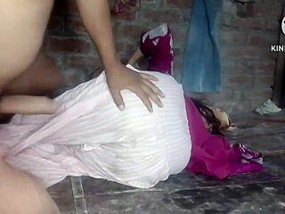 Priyanka Bhabhi Chudwaya With Dewar In Bedroom