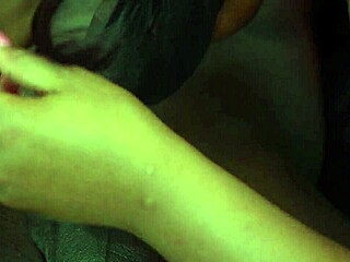 soirée de folie with ebony brunette