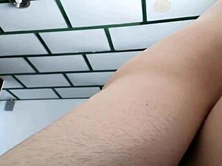 Passionate Sex Between Stepsiblings With Creampie!