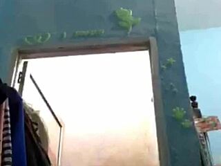 Indonesian Teen Bathes on Webcam