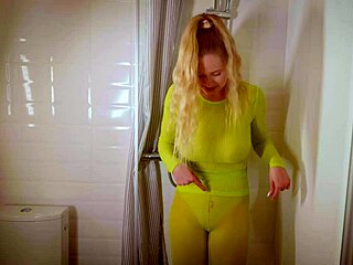 look at this pornstar's wet clothes fetish