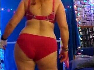 Hotwife Steffi Dances Pussy Boldly