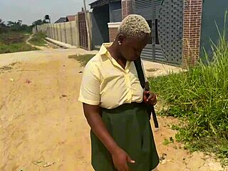 amateur student sucked big cock in unfinished building for 70k